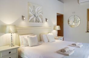 Yellow Aloe Guesthouse