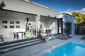 Twice Central Guesthouse