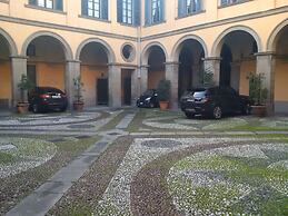 Antica Dimora B&B in Historic Residence