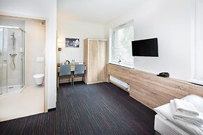 Automobil Hotel