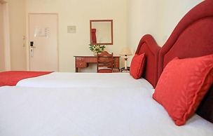 Baía Beach Hotel