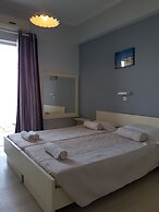 Paradise Apartments
