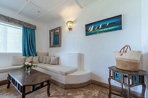 Nomad Beach Resort