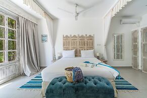 Nomad Beach Resort