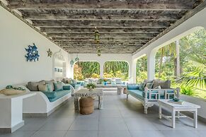 Nomad Beach Resort