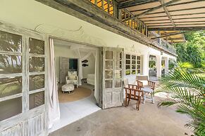 Nomad Beach Resort