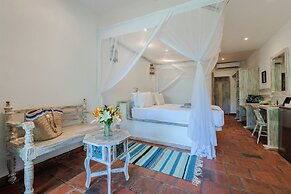 Nomad Beach Resort