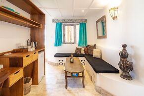 Nomad Beach Resort