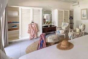 Nomad Beach Resort