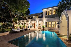 Nomad Beach Resort