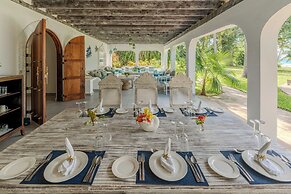 Nomad Beach Resort