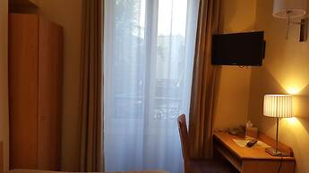Hôtel Saint Cyr Etoile