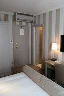 Hôtel Saint Cyr Etoile
