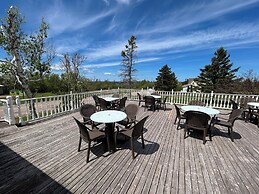 Shining Waters Cottages