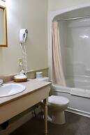 Shining Waters Cottages