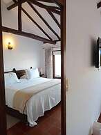 Hotel Meson de los Virreyes
