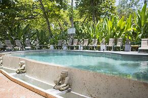 Hotel Verde Mar Direct Beach Access