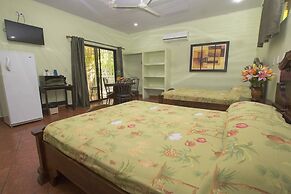 Hotel Verde Mar Direct Beach Access