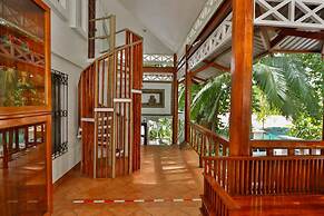 Hotel Verde Mar Direct Beach Access