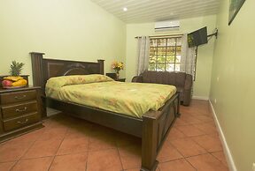 Hotel Verde Mar Direct Beach Access