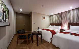Harmony Hotel