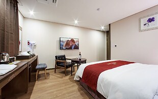 Harmony Hotel