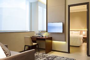 Louis Kienne Serviced Residences