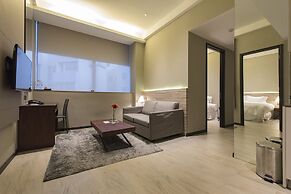 Louis Kienne Serviced Residences
