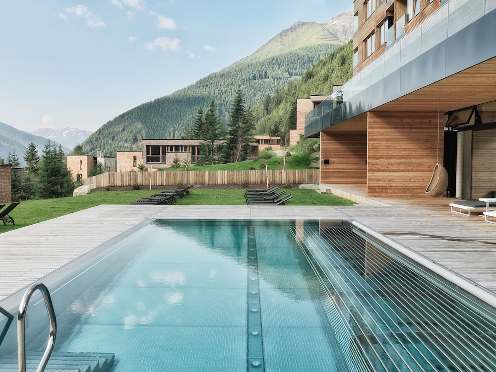 Gradonna Mountain Resort Châlets & Hotel