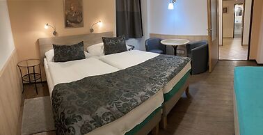 Mila Apartments