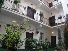 Mila Apartments