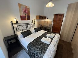 Mila Apartments