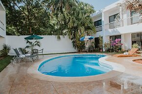 Hotel Holly