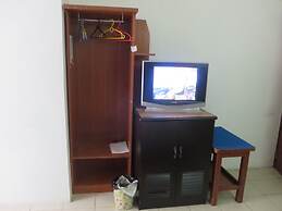 Wah May Hotel
