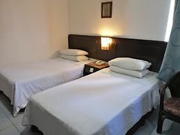 Wah May Hotel