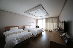 Hotel Aroha