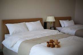 Hotel Aroha