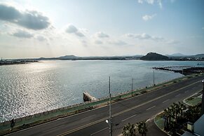 Hotel Aroha
