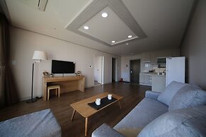 Hotel Aroha