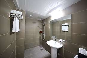 Hotel Aroha
