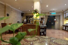 Hotel Indah Palace Solo