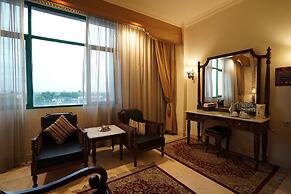 Hotel Indah Palace Solo