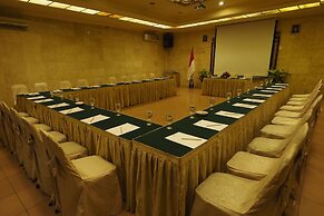 Hotel Indah Palace Solo