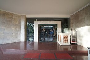Hotel Indah Palace Solo