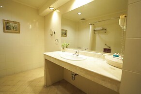 Hotel Indah Palace Solo