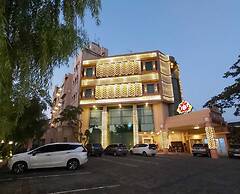 Hotel Indah Palace Solo