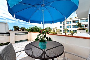 Hotel Acacia Marina