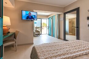 Hotel Acacia Marina