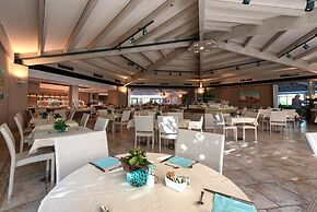Hotel Acacia Marina