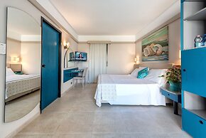 Hotel Acacia Marina